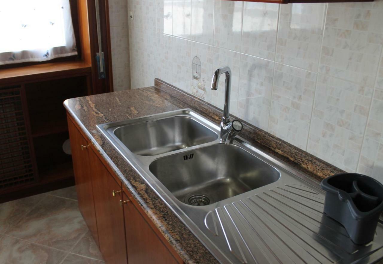 Casa Annuccia Villa อาเจโรลา ภายนอก รูปภาพ