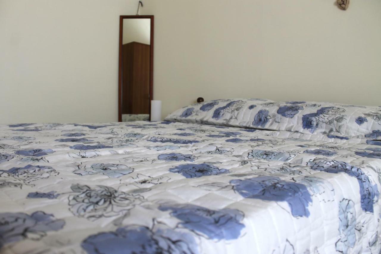 Casa Annuccia Villa อาเจโรลา ภายนอก รูปภาพ