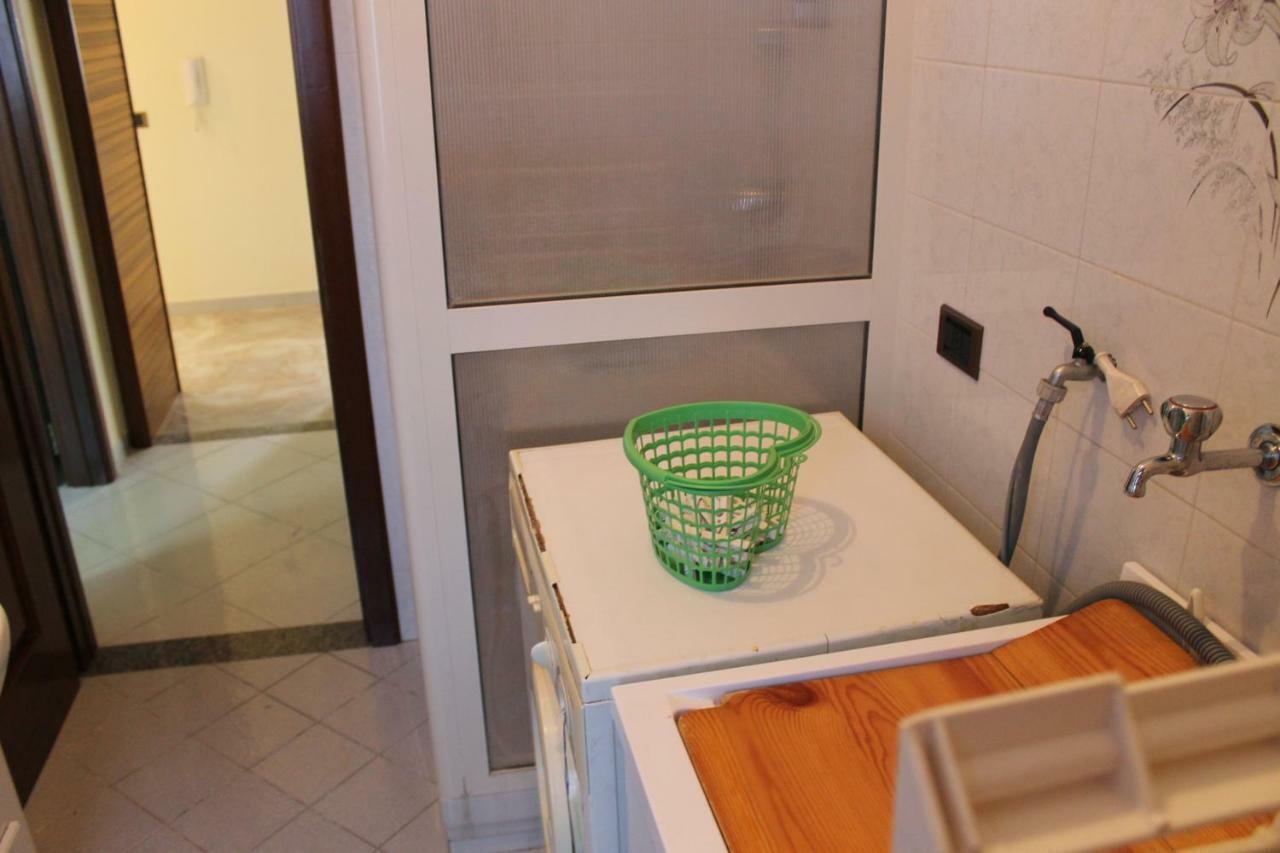 Casa Annuccia Villa อาเจโรลา ภายนอก รูปภาพ