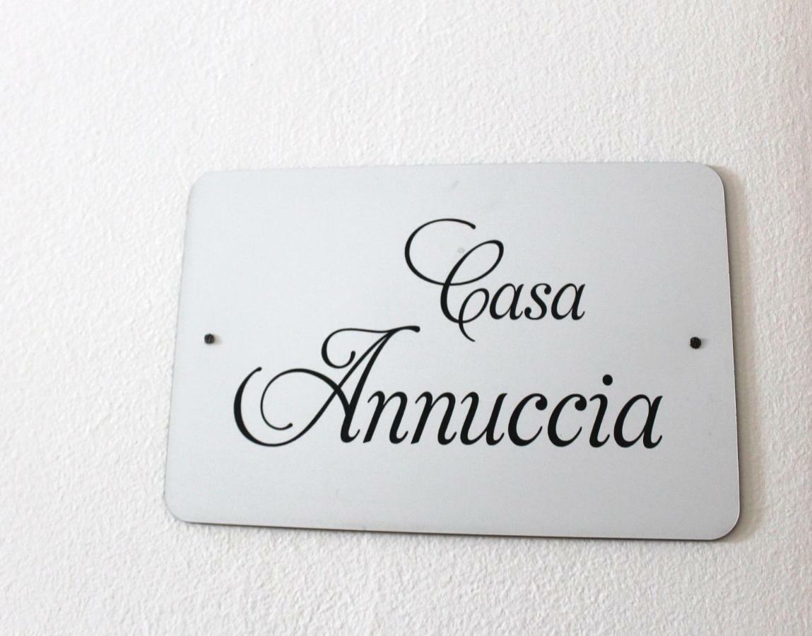 Casa Annuccia Villa อาเจโรลา ภายนอก รูปภาพ