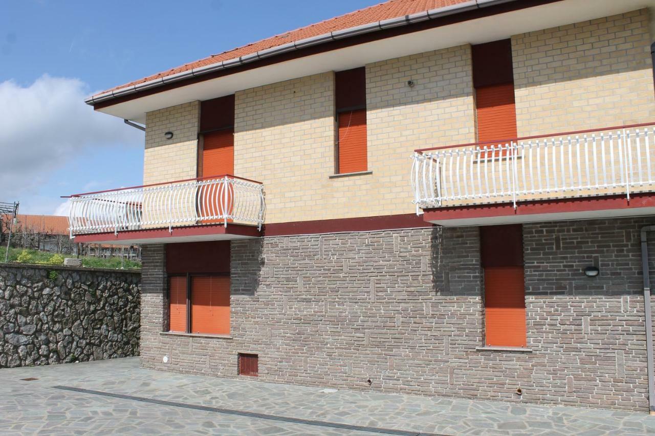 Casa Annuccia Villa อาเจโรลา ภายนอก รูปภาพ